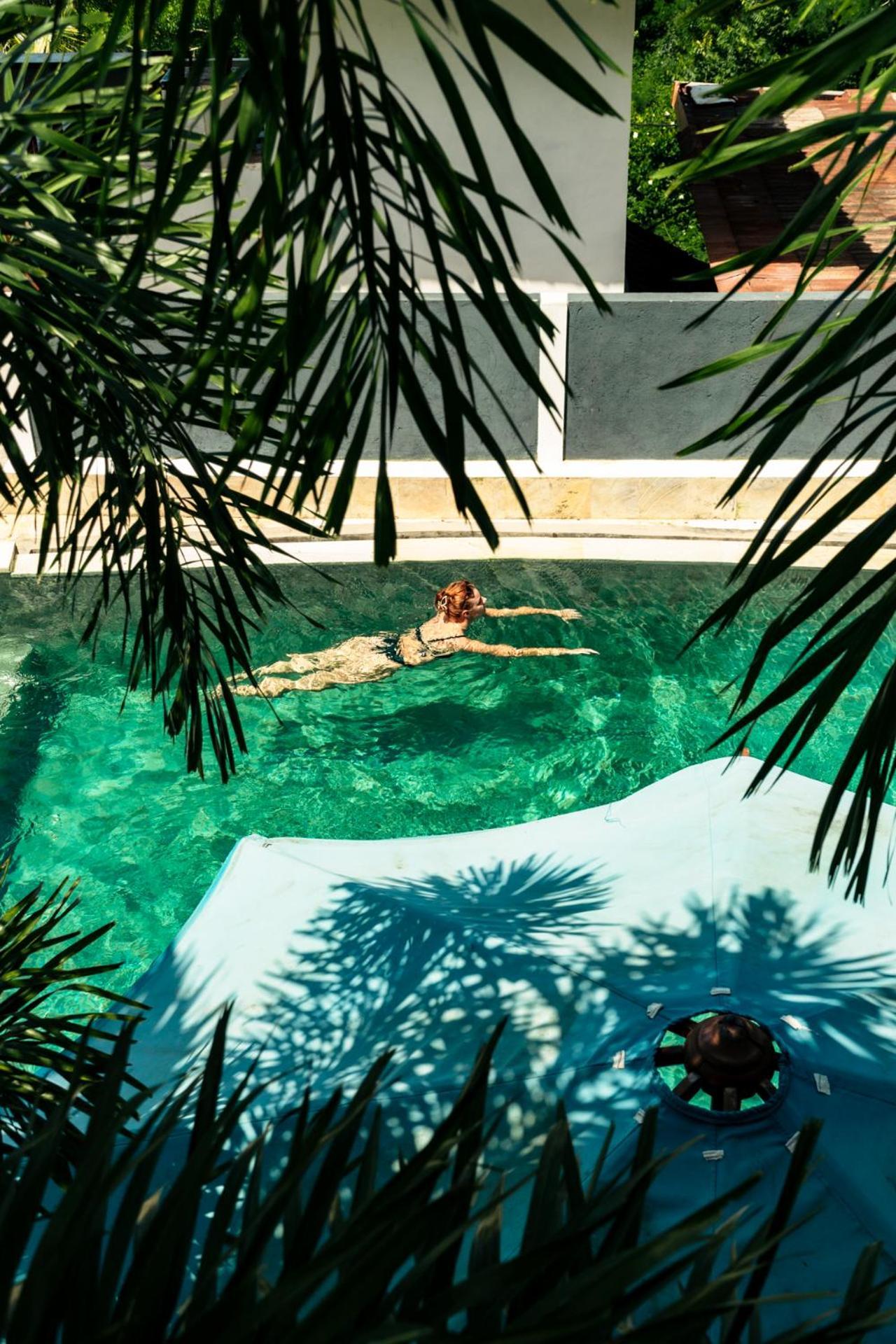 Ocean View Villas Kuta  Exterior photo